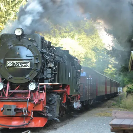 Mit Herrlicher Aussicht In Berge Braunlage